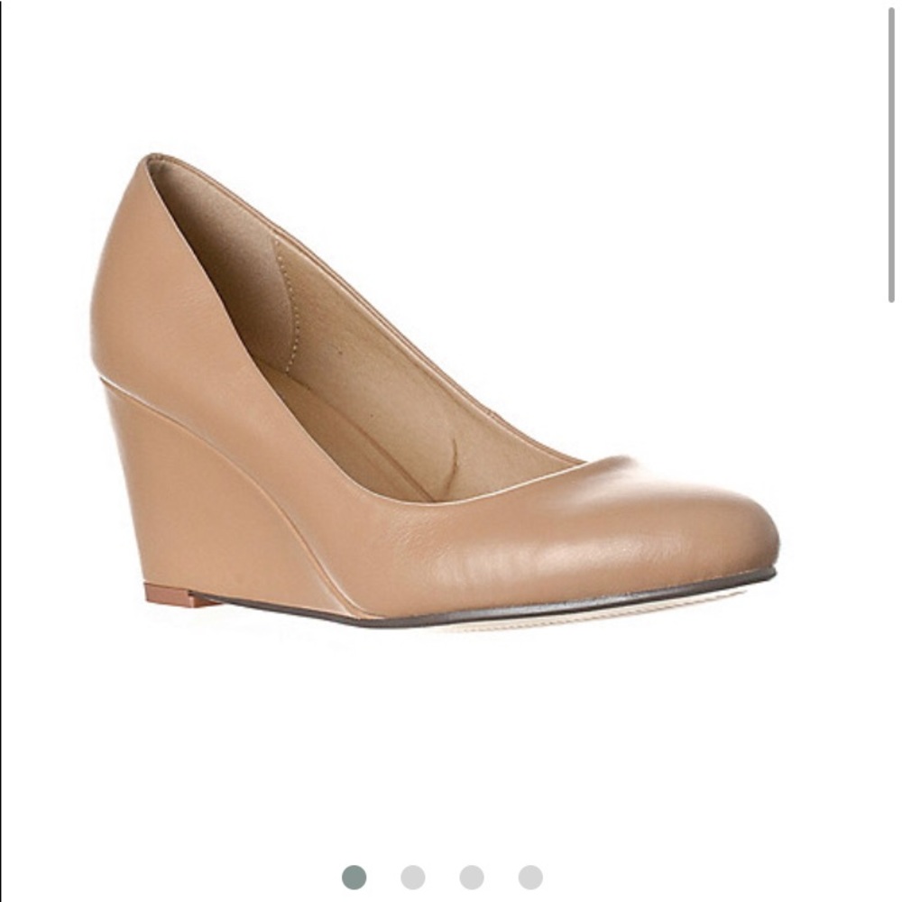 Riverberry Tan Wedge Heels - Never worn!